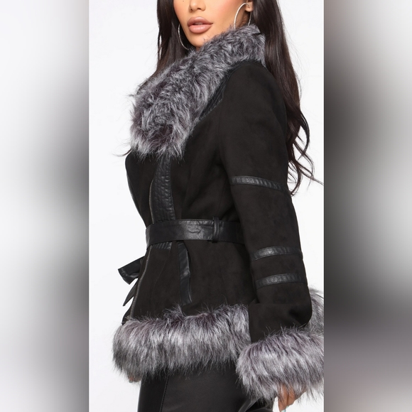 Fashion Nova Jackets & Coats Fashion Nova New York Faux Fur Belted
